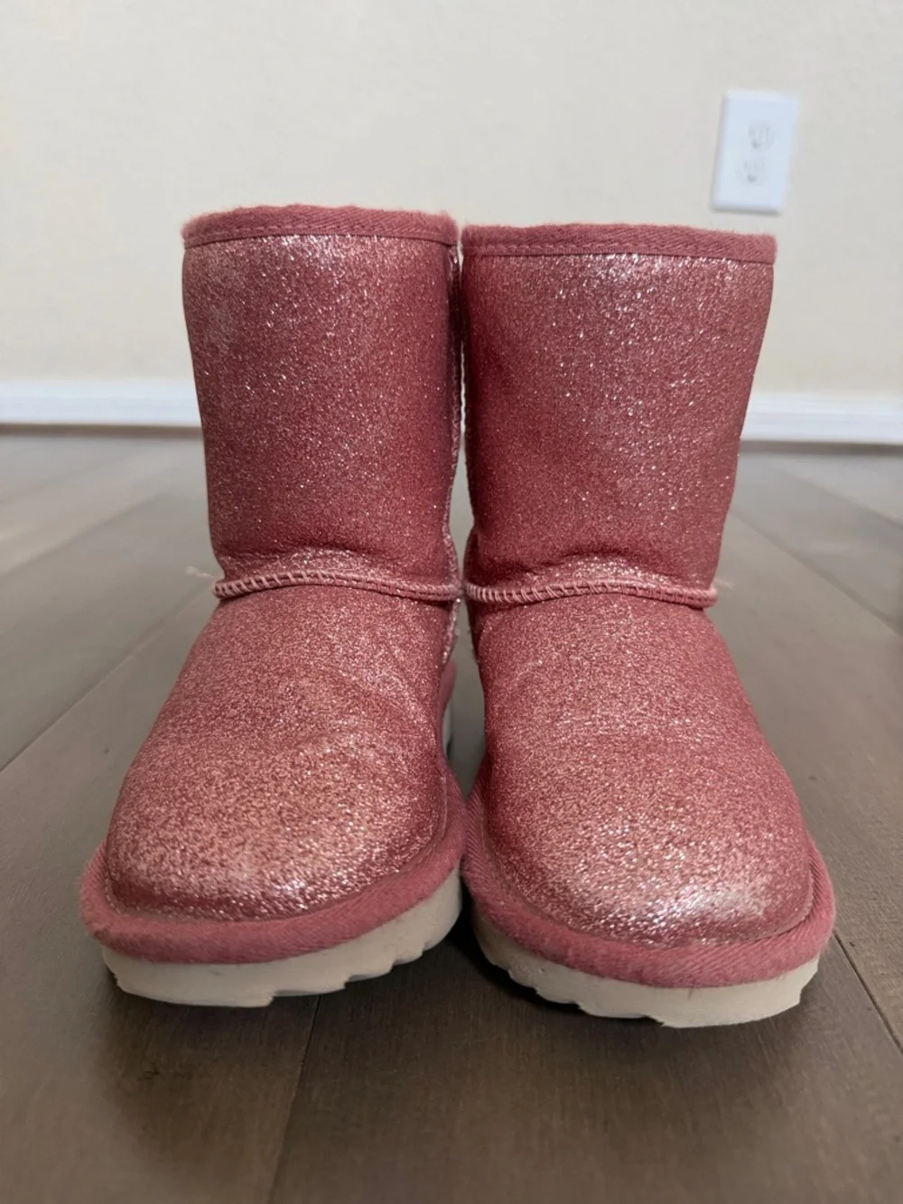 UGG Kids Glitter Pink Booties - Picture 1 of 7